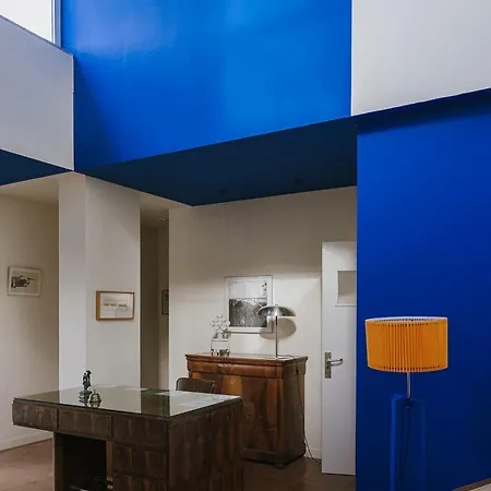La Hotel 3*