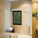 فندق La 3*
