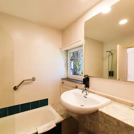 La Hotel 3*